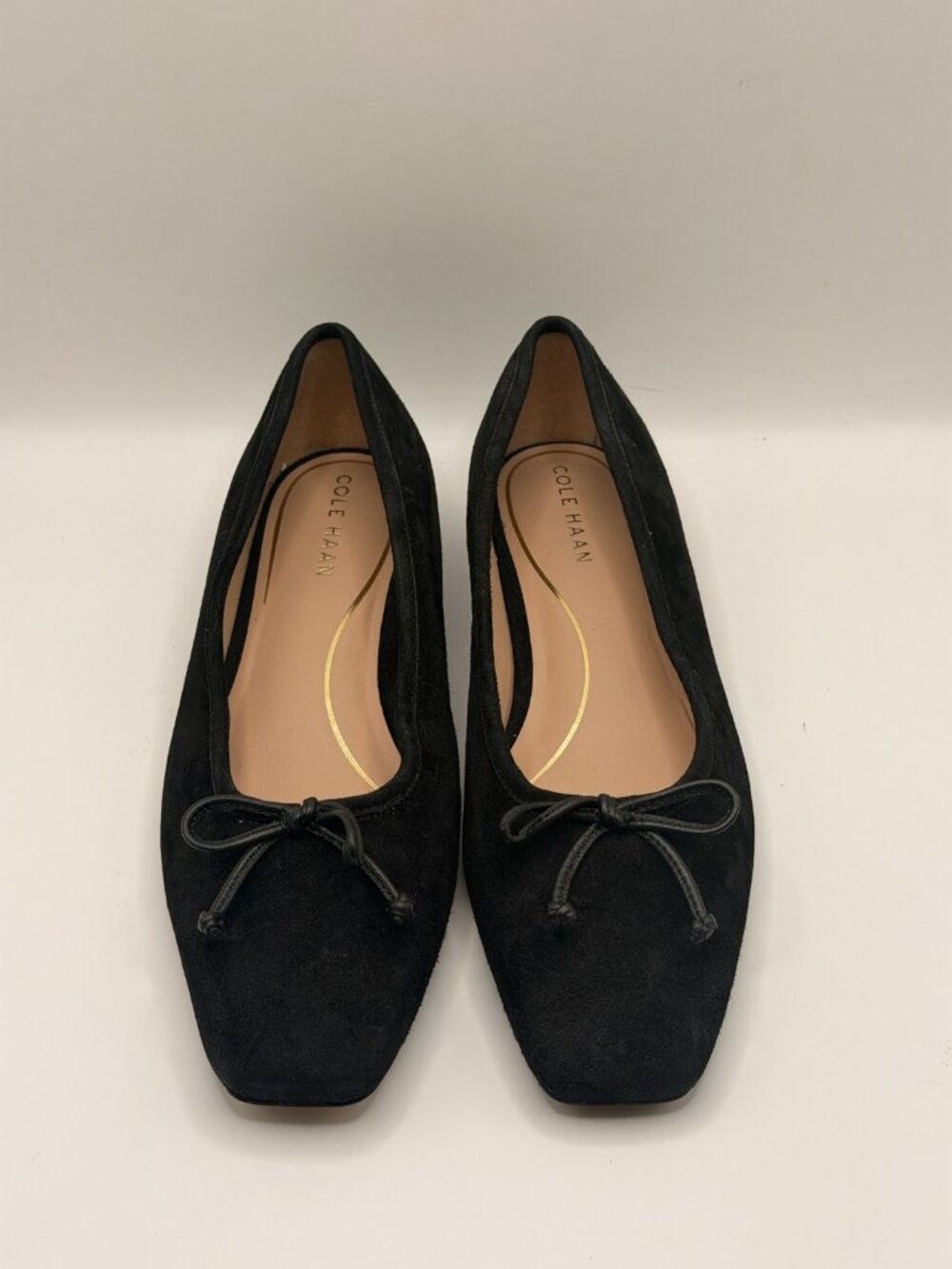 Cole Haan Women  Ballerina  Black Suede Flat Sz 8 B